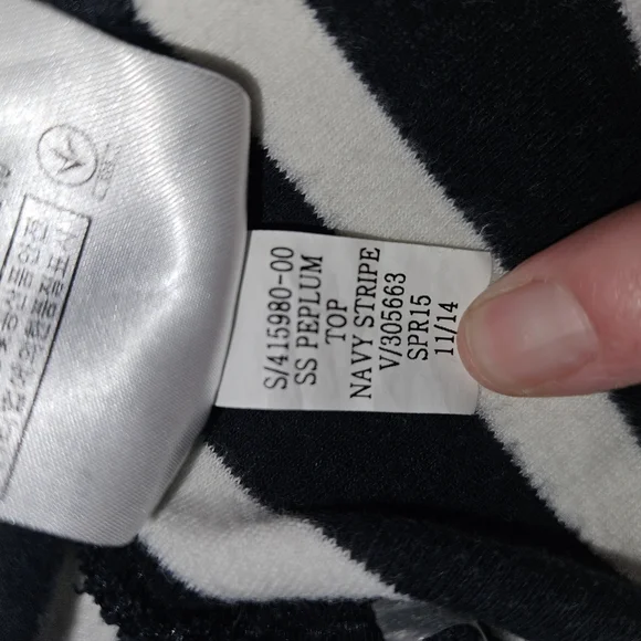 Size XL GAP Navy and White Striped Peplum Women's Top - Picture 7 of 10